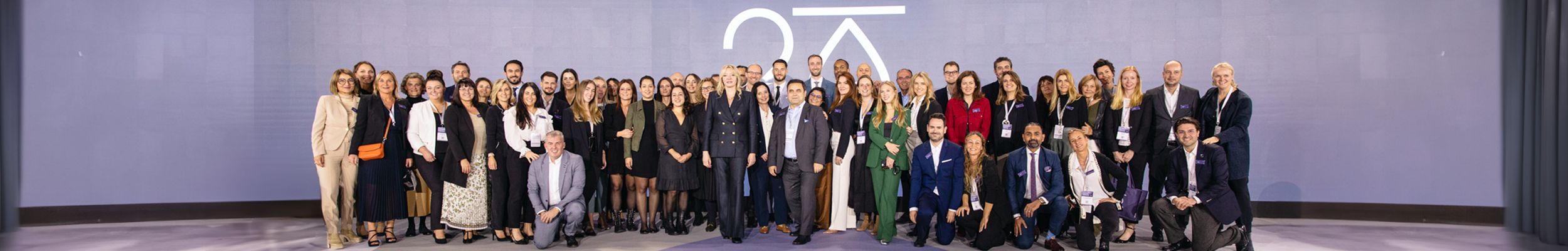 Vigésimo aniversario de Teoxane. Celebrando nuestra historia y construyendo el futuro