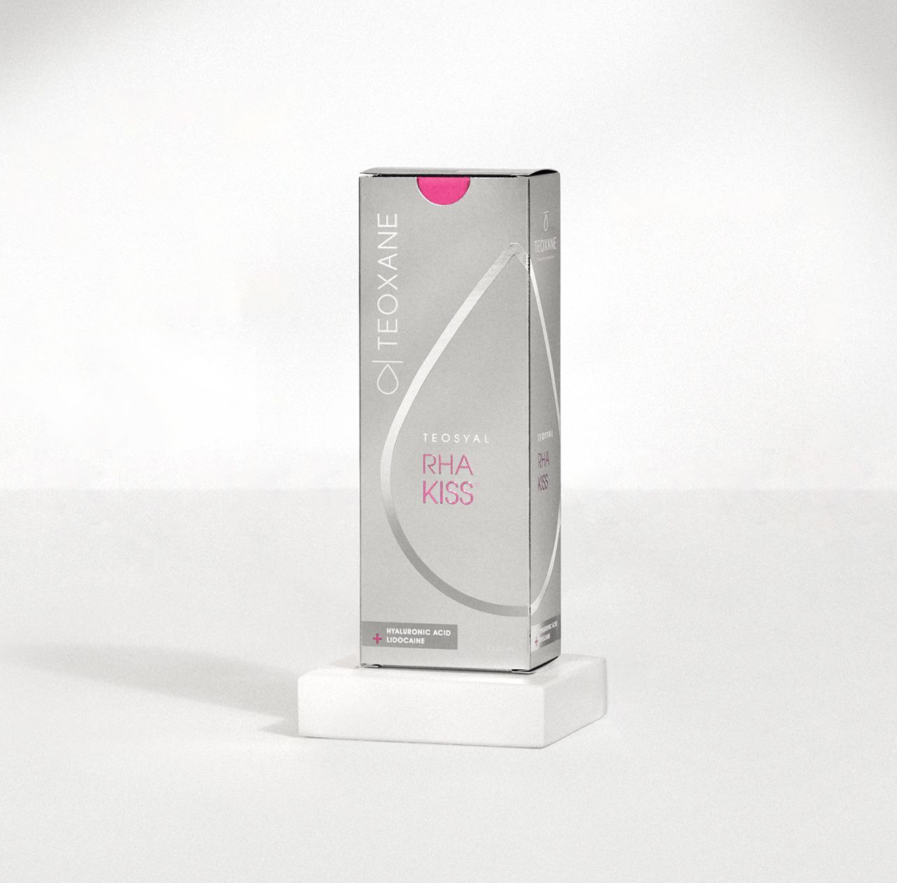 TEOSYAL RHA KISS® - Lip enhancement and contour definition